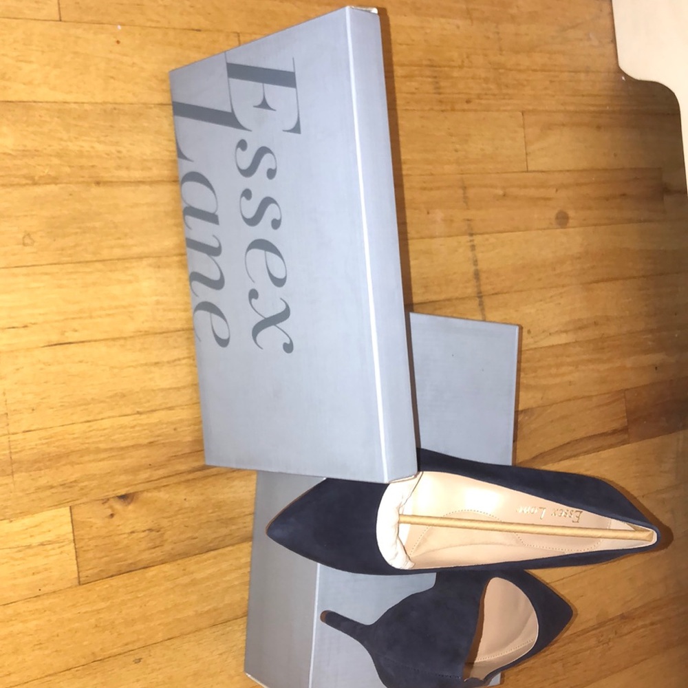 NEW DSW blue heels